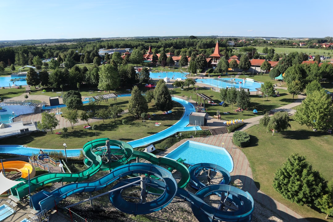 Odkrywaj piękno Dolnego Śląska: przewodnik po atrakcjach.