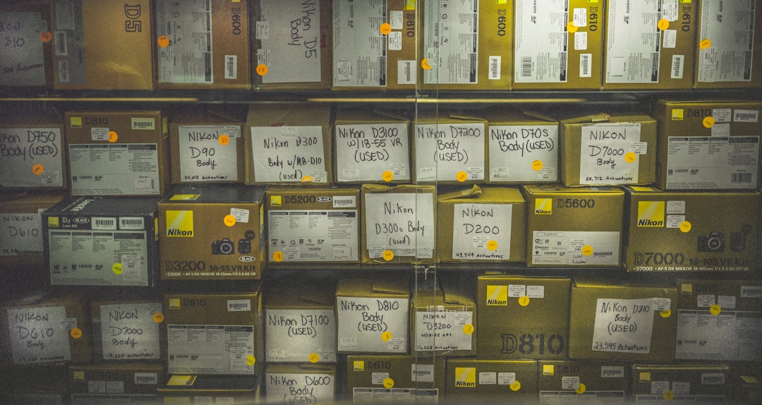 Odkrywamy historyczne skarby archiwów.