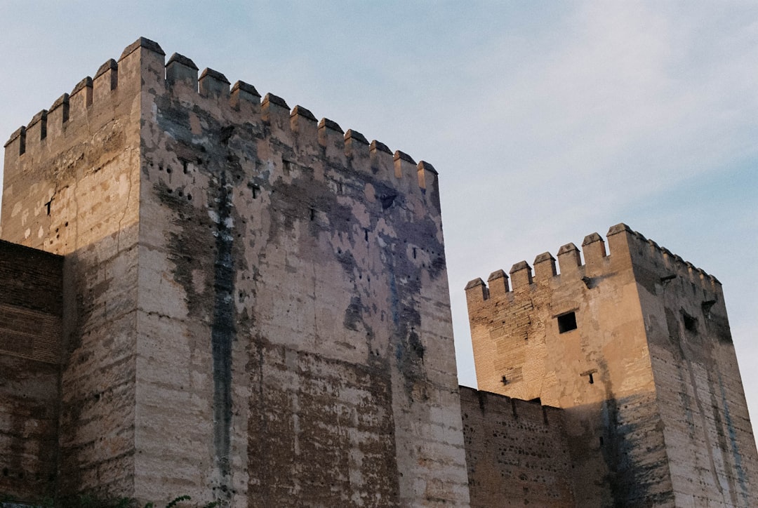 Jakie tajemnice kryją średniowieczne miasta?